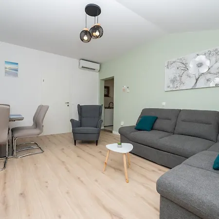Marin Appartamento Makarska