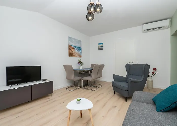 Marin 马卡尔斯卡